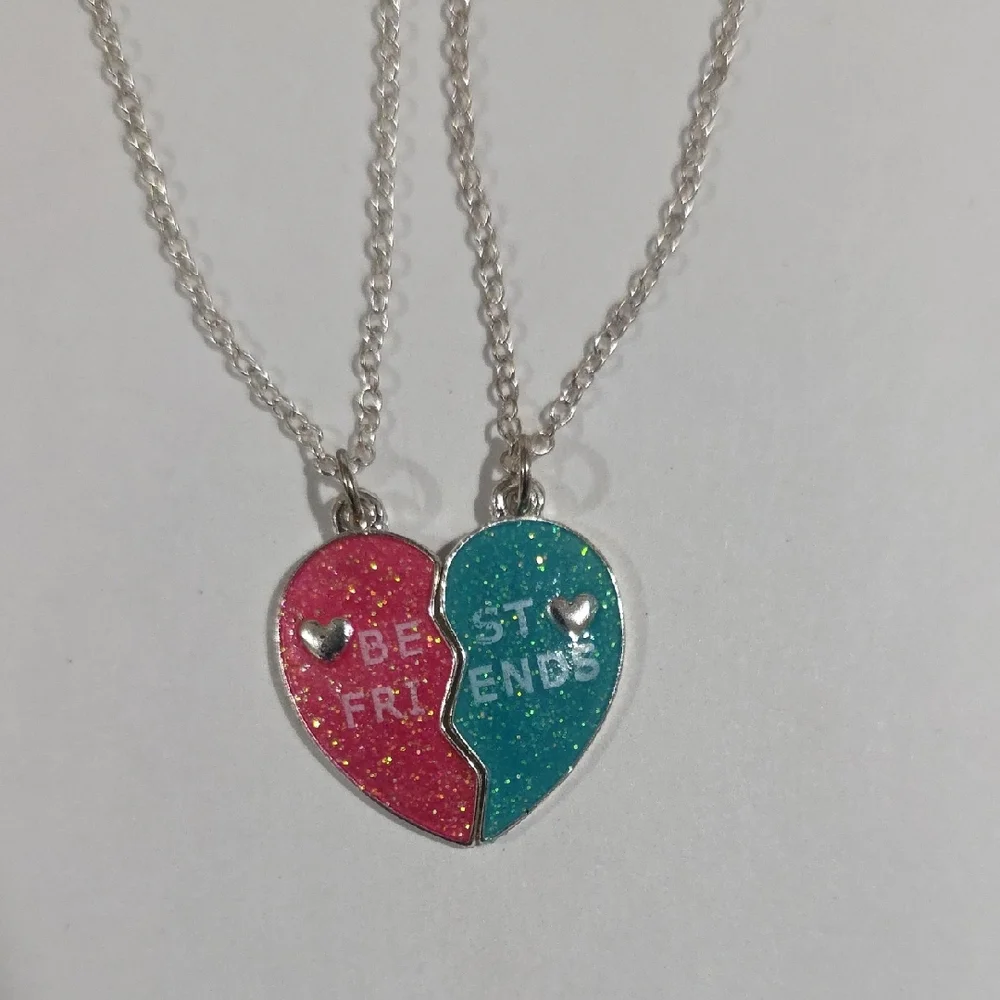 Silver Best Friends Broken Heart Necklace Set – Matching Split Pendant Jewelry